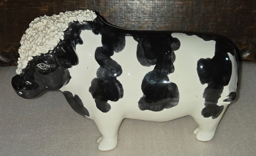 Superb ceramic cow figurine - ceramic,
