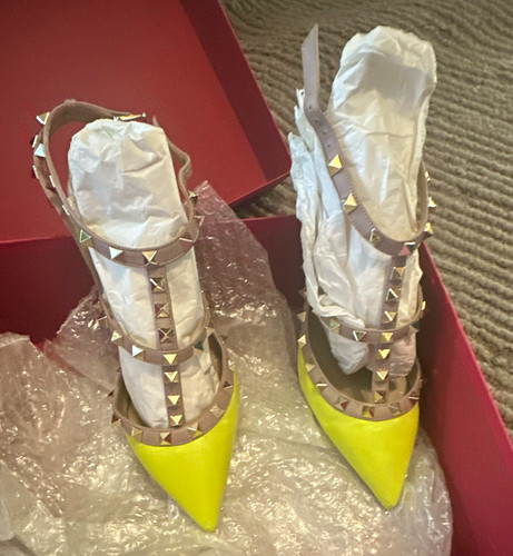 Valentino garavani rockstud - valentino,