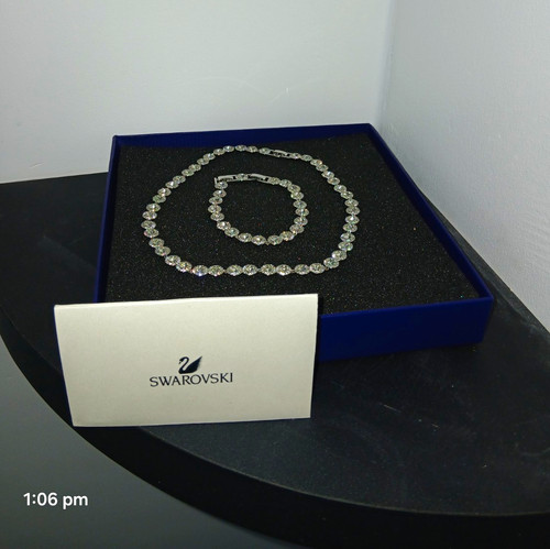 Swarovski crystal jewellery - crystal,