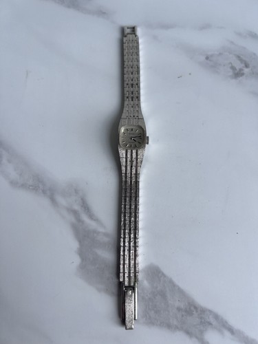 Vintage avia incabloc watch