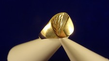 Half patterned 9ct gold mens - patterned,