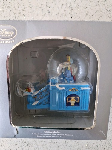 Disney snow globe cinderella - snow,
