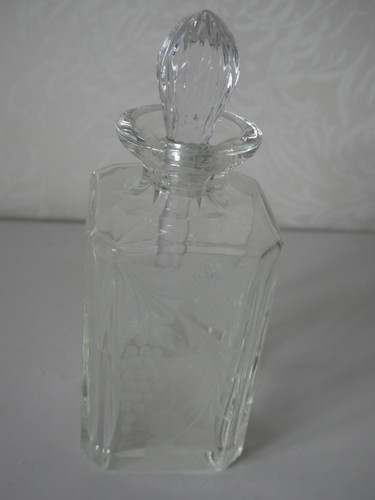 Glass whiskey decanter etched - whiskey,