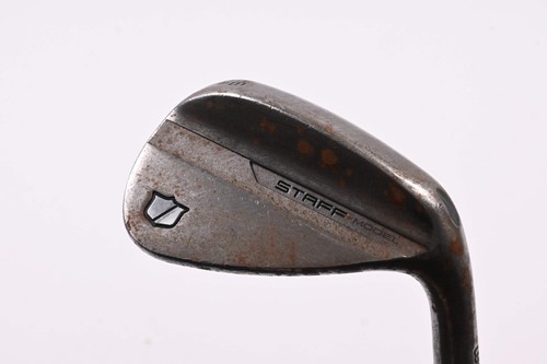 Wilson staff model pitching - model,