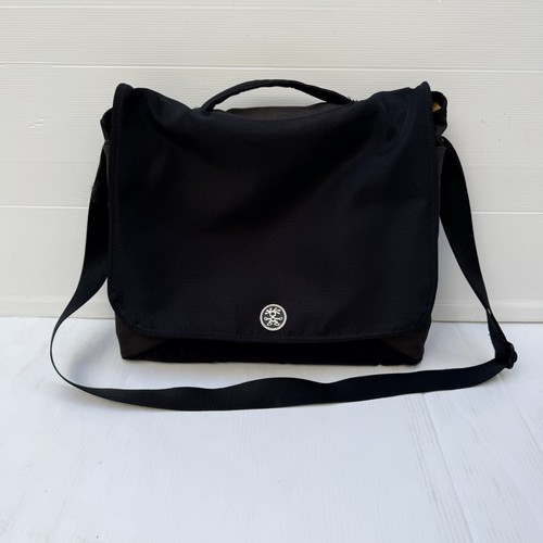 Crumpler the skivvy - the,