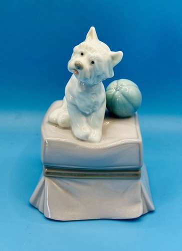Lladro porcelain dog figurine - dog,