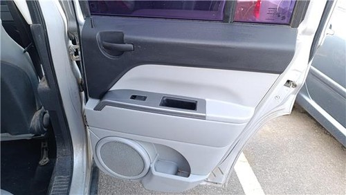 Right rear door - rear, /