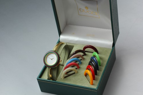 Near mint box gucci - mint, w/