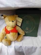 Vintage Disney Gabrielle Designs Winnie the pooh with box - CG E05