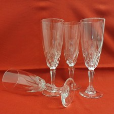 Set of 4 6oz Champagne Flutes