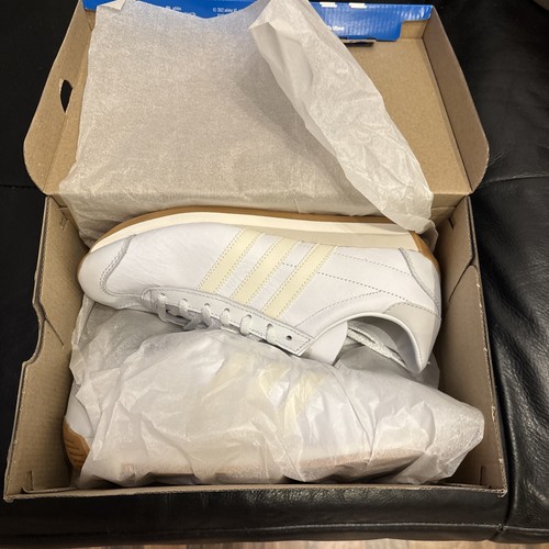 Adidas country size 6 - country, w
