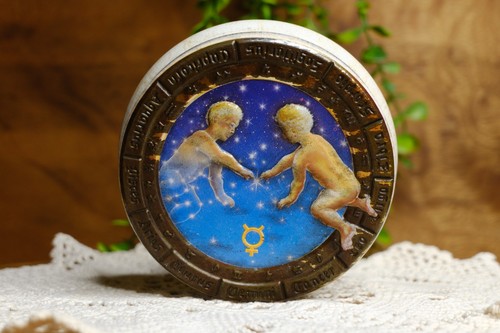 Churchill gemini zodiac mint - gemini,