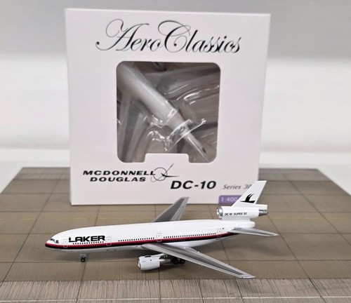 Aero classics 400 mcdonnell - 1:400,