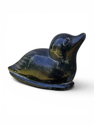 Inuit carved dark green - inuit,