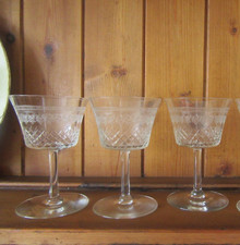 PALL MALL LADY HAMILTON x 3   11cm HIGH  WINE GLASSES PERFECT CONDITION