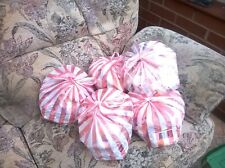 WORLDWIDE COLLECTION.  900