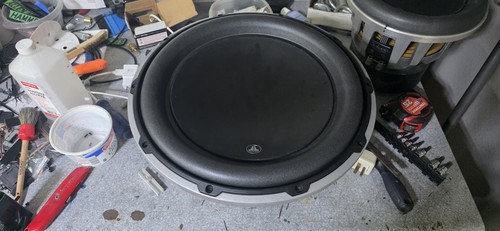 Audio 13w6v2d4 subwoofer - audio,