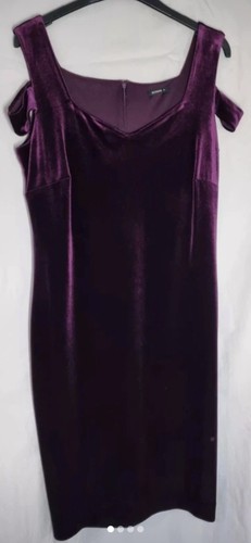 Roman plum velvet - "roman",