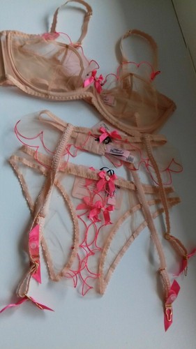 Agent provocateur lorna - provocateur,