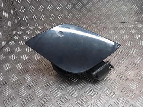 Ford focus fuel filler flap - focus,