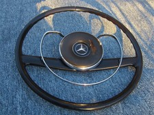 MERCEDES-BENZ PAGODA 230SL