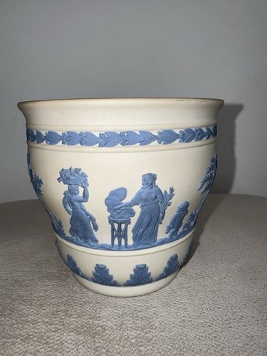 Vintage wedgwood jasperware - wedgwood,