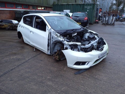 Nissan pulsar 2014 2018 door - pulsar, 5
