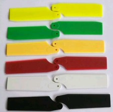 Trex 450 tail blades in a