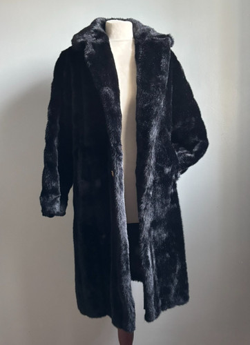 Vintage faux fur coat - 10, 12