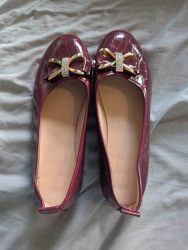 Red shoes size 5 - size, 7.5