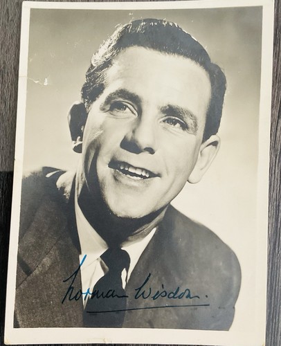 Norman wisdom authentic signed - norman,
