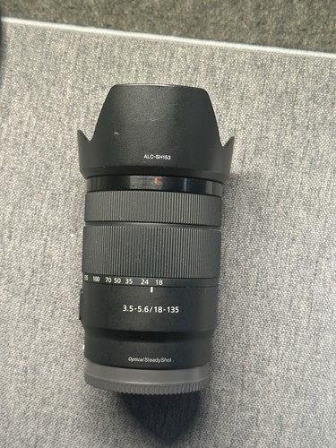 Sony 135mm 5 6 oss - sony,