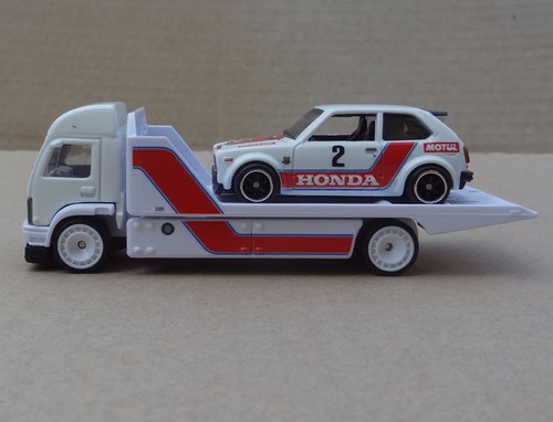 Hot wheels premium car - hot,