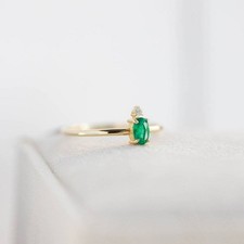 Natural emerald and - natural, diamonds