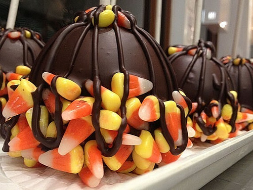 Twisted treacle candy corn - treacle,