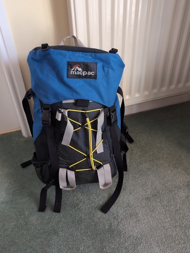 Macpac aspring 35l - aspring,