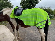 REFLEX HIND EXERCISE SHEET HI-VIZ QUARTER SHEET SADDLE GAP  FULL-PONY NEON GREEN