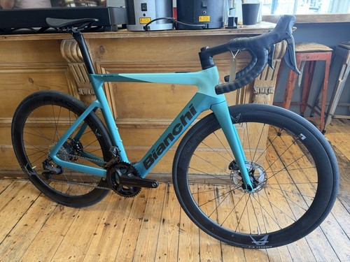 Bianchi oltre road bike - e,