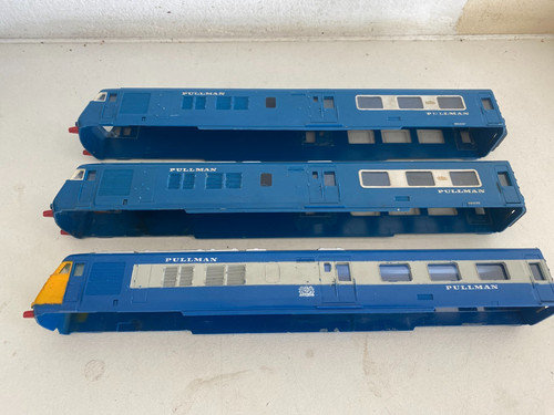 Three triang r556 r555 hornby - three,