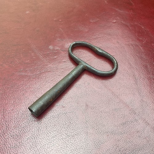 Antique clock key vintage - clock,
