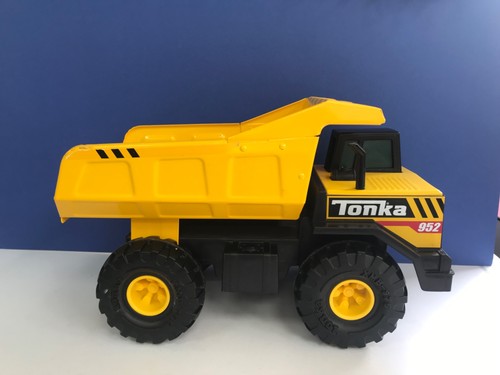 Vintage tonka tip truck - vintage,