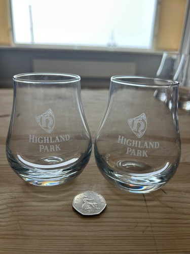 Pair highland park - of,