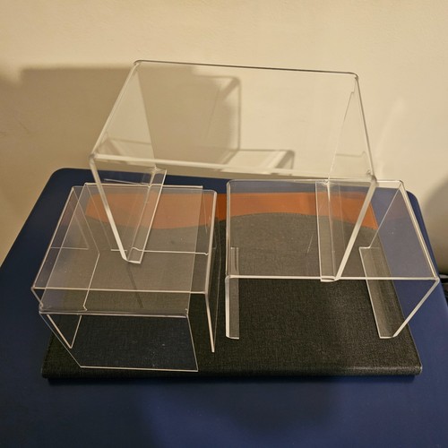 Joblot delivery acrylic - ok,
