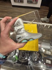 Nike Air Mag Ceramic Figurine Limited Edition RARE