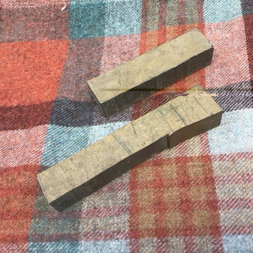 Two pieces common brass - pieces,