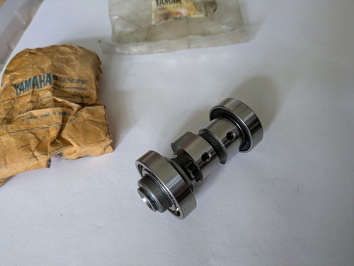 Genuine yamaha camshaft cam - genuine,