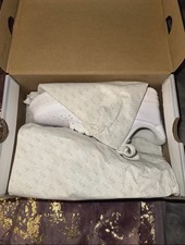White Airforce 1s Uk Size 4