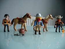 Playmobil Western Wagon Playset 5248 parts cowboys horses