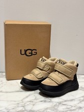 Yose Puffer UGG Boots -