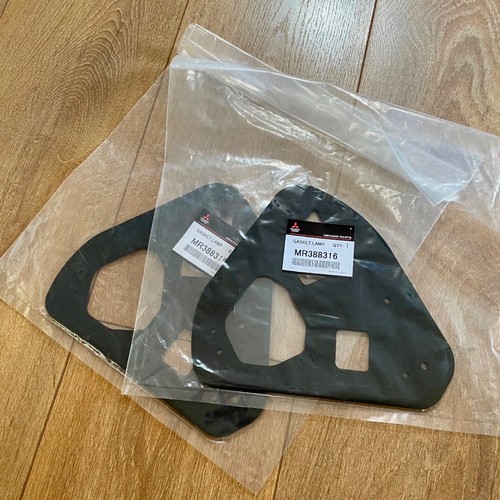 Genuine mitsubishi rear - mitsubishi, light